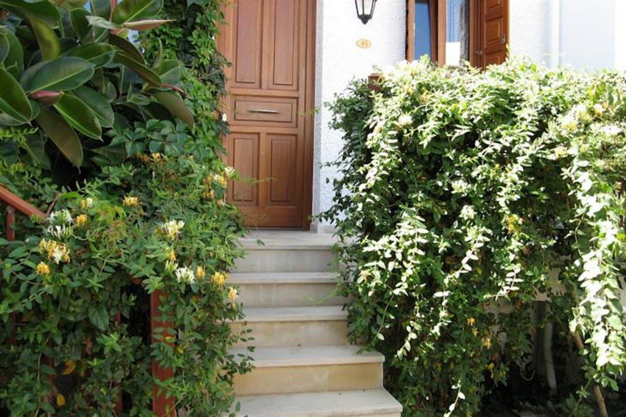 Blue Sea Hotel Apartments Rethymno  Екстер'єр фото